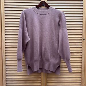 Abercrombie & Fitch light brown Sweater size small